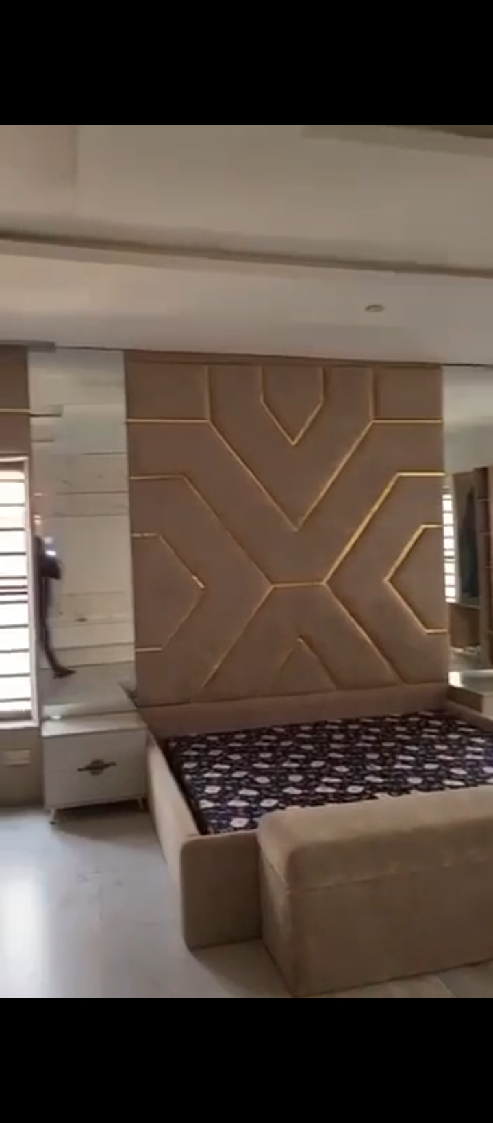 Screenshot_2026-04-06-18-27-28-496_com.whatsapp